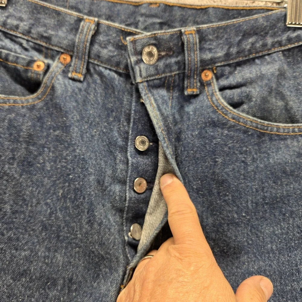 Vintage Levis 501 Jeans Mens 28x30 Blue Made in USA Button Fly Regular Straight